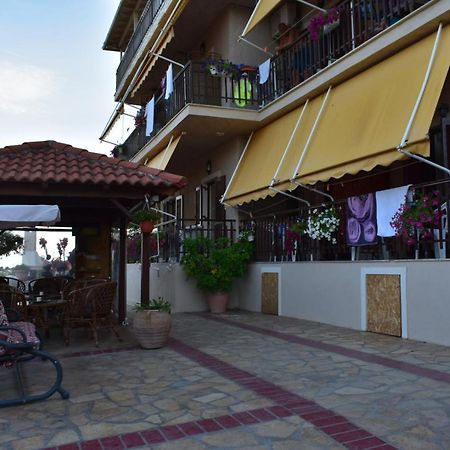 Апартаменты Gardenos Mamas Reas Виталадес Экстерьер фото