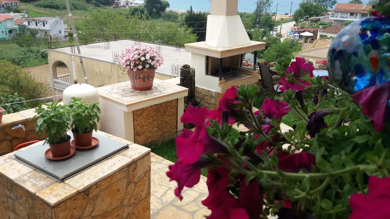 Апартаменты Gardenos Mamas Reas Виталадес Экстерьер фото